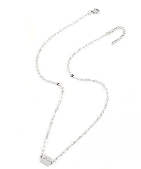 CROSS SQUARE NECKLACE 💧