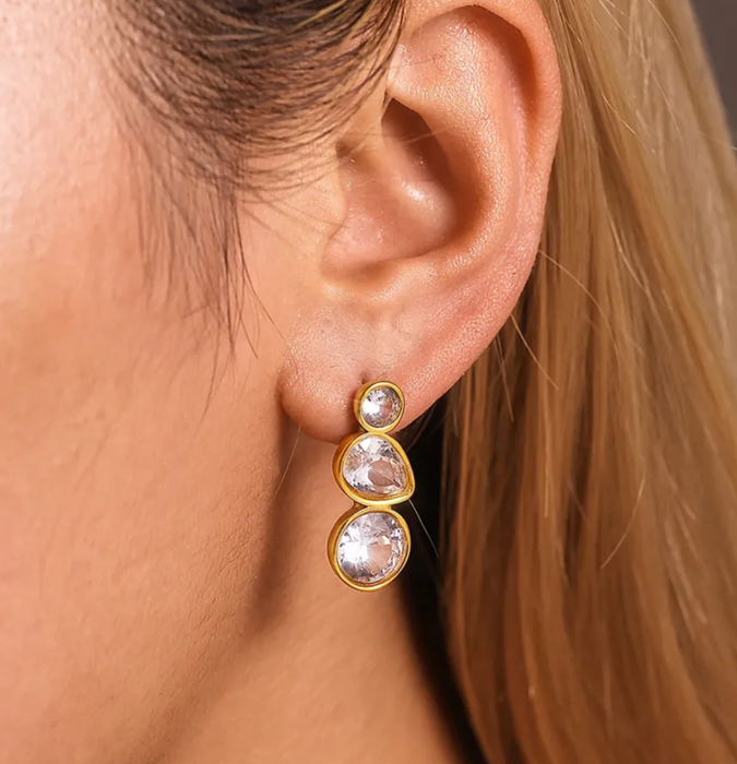 HOLIDAY EARRINGS 💧