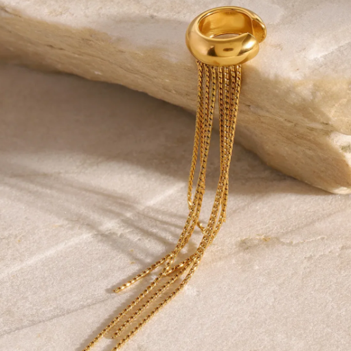 MEDUSA EAR CUFF (1) 💧