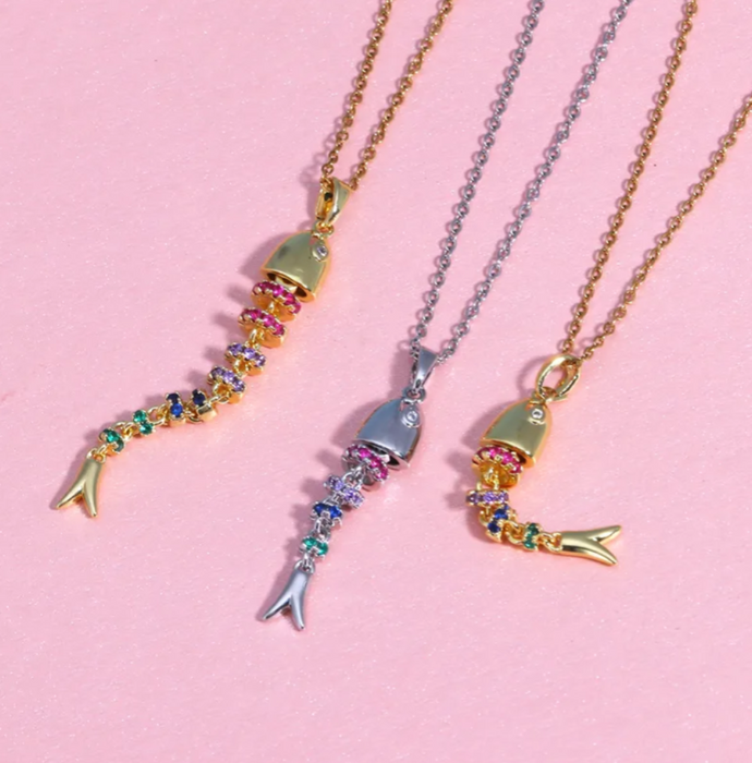 VENTRICULATED FISH NECKLACE