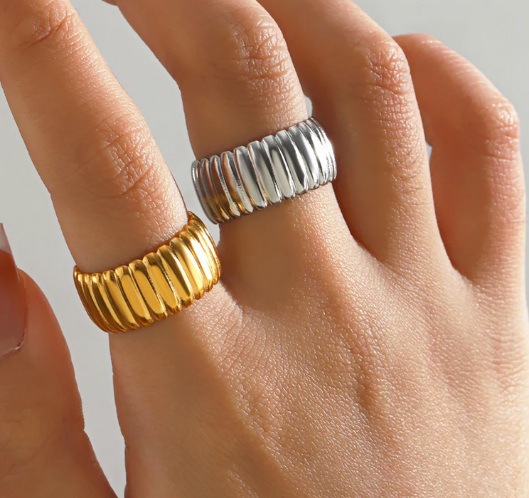 NURU RING💧