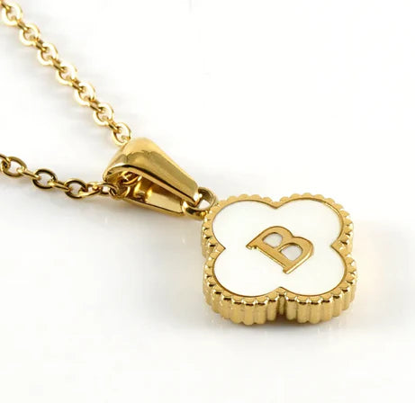 CLOVER INITIAL NECKLACE