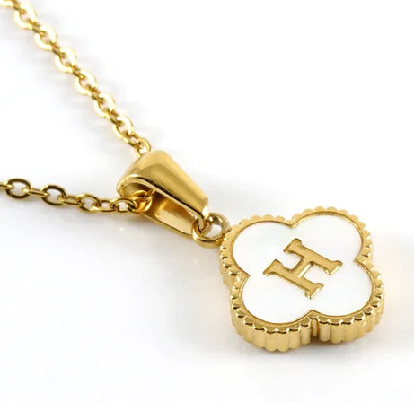 CLOVER INITIAL NECKLACE